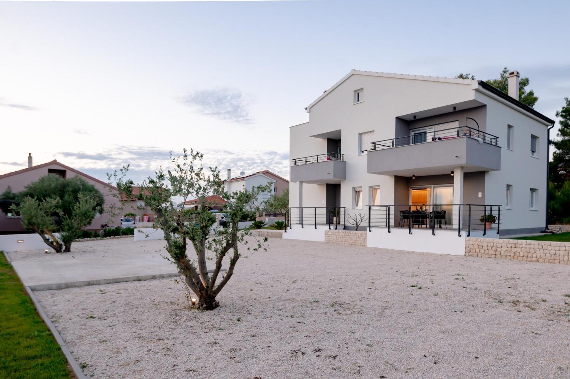 Luxury Apartments Leonika Bibinje Ngoại thất bức ảnh